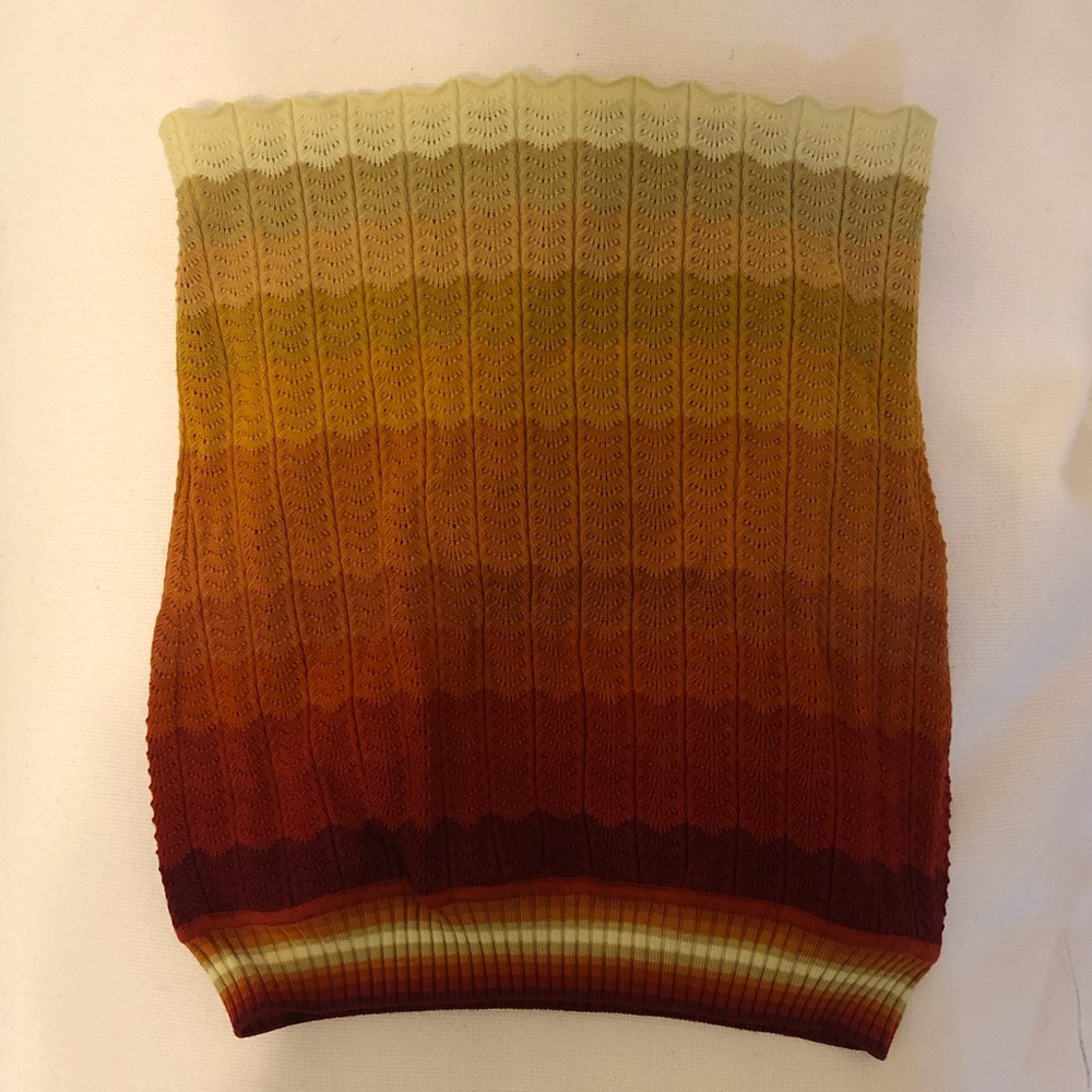 Chloe Knit Tube Top size M Orange Red Rust Yellow